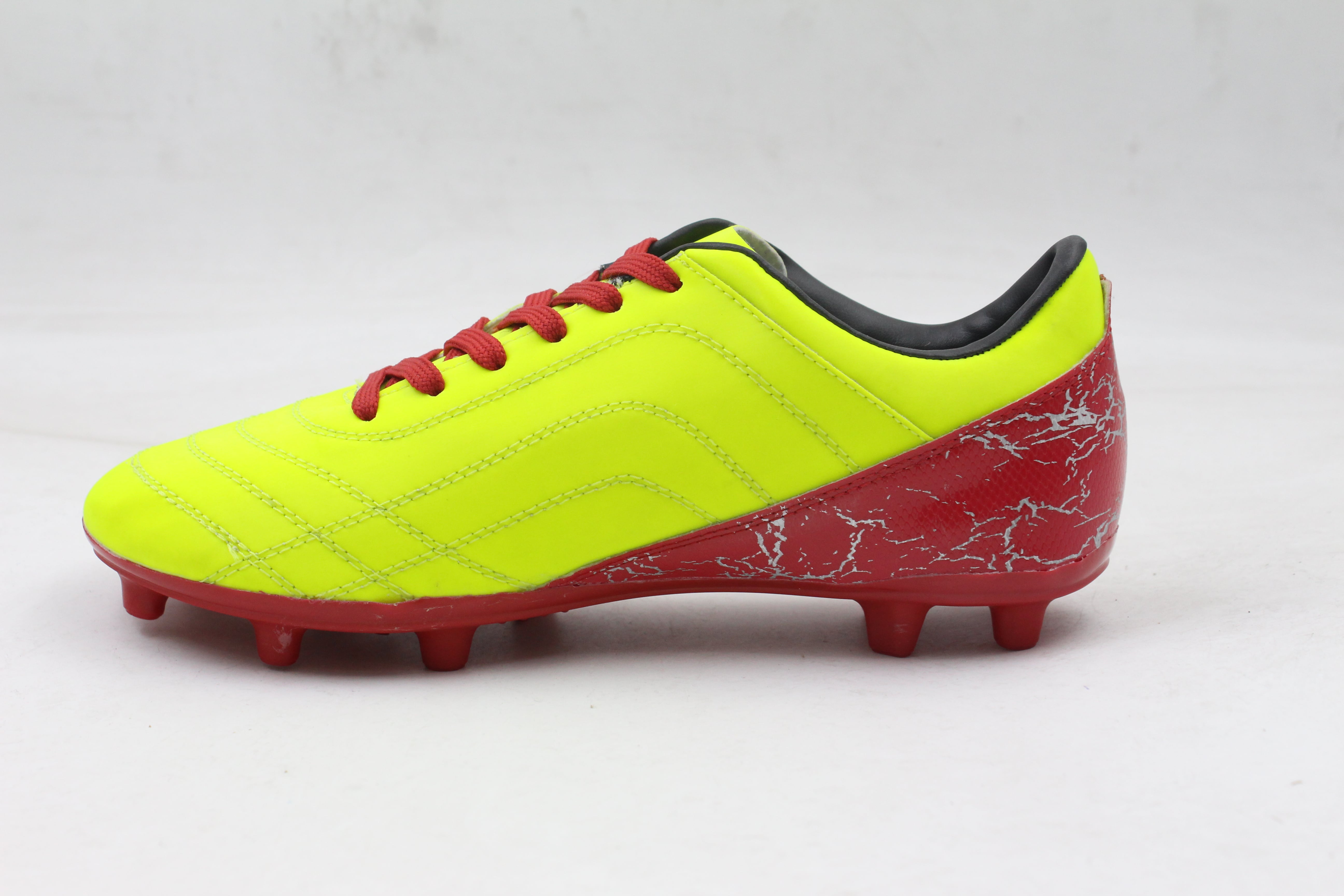 Seega Gold CR09 Unisex Football Shoes Red Green Colour